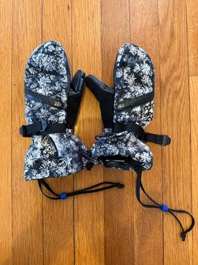 Burton Kids Black & White Snow Mittens